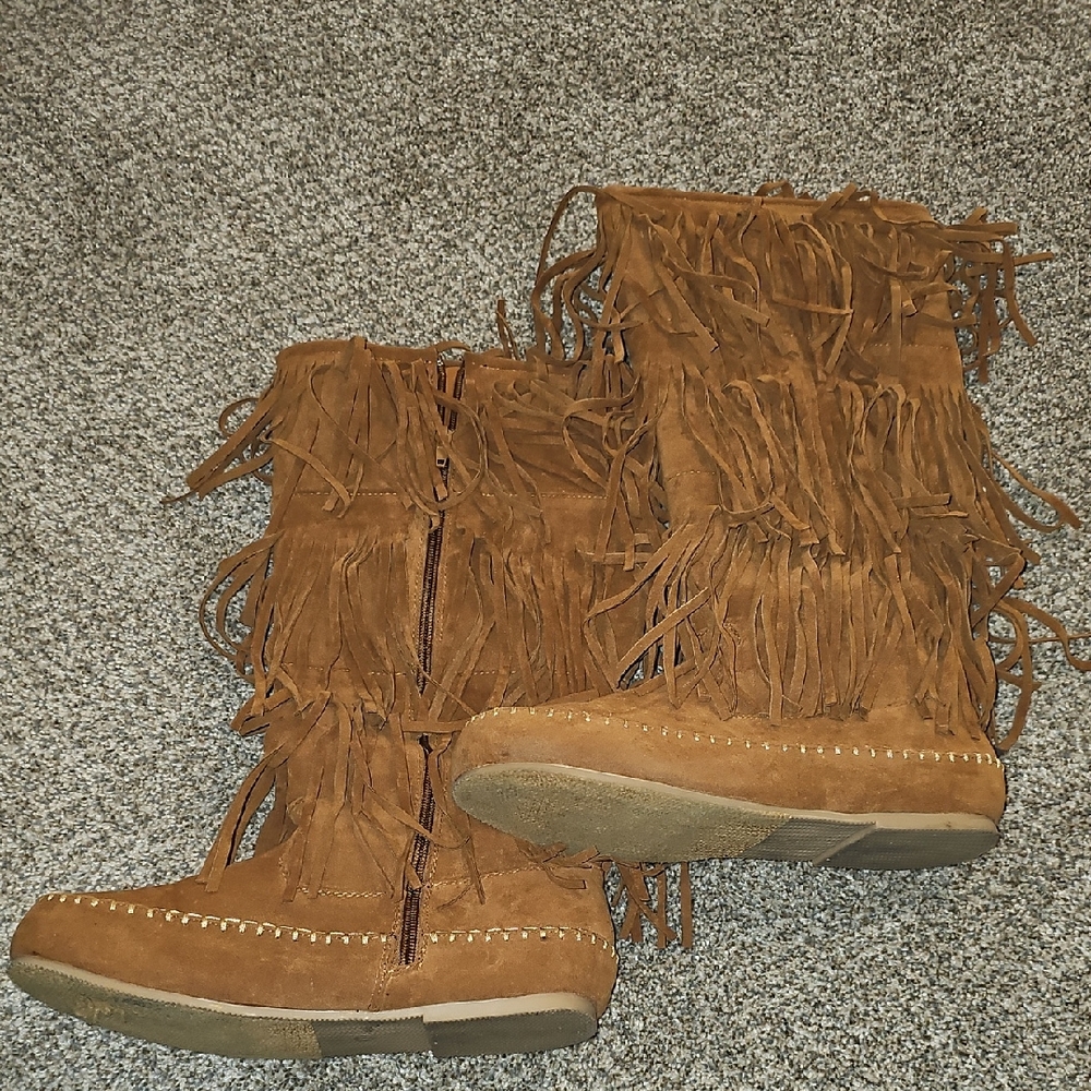 Pierre Dumas Brown Fringed Moccasins